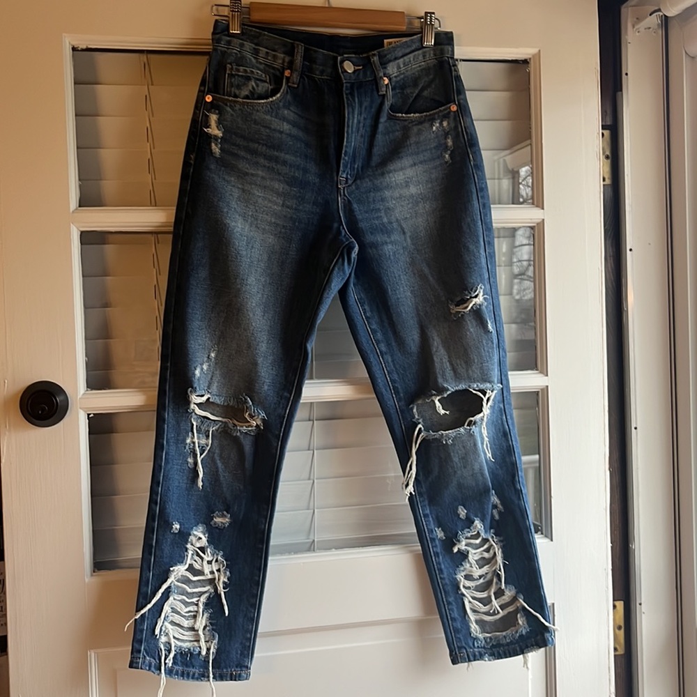 Blank NYC The Madison Crop Distressed